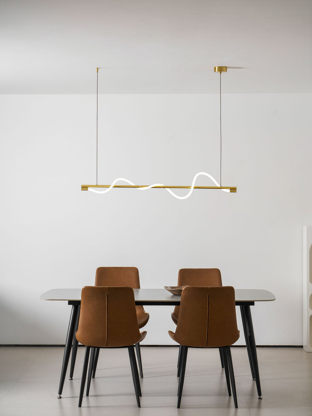 Lampa wisząca Linear Curve Island