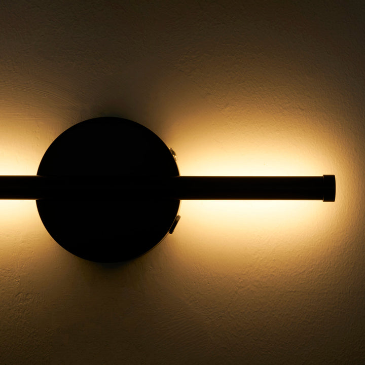 Lampa Ścienna Zasilana Akumulatorowo