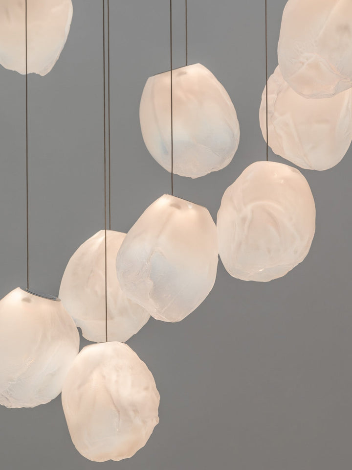 Lampa wisząca z płynnego szkła