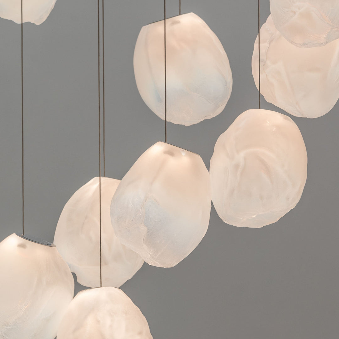 Lampa wisząca z płynnego szkła