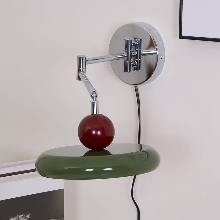 Lampa ścienna Lola z wtyczką
