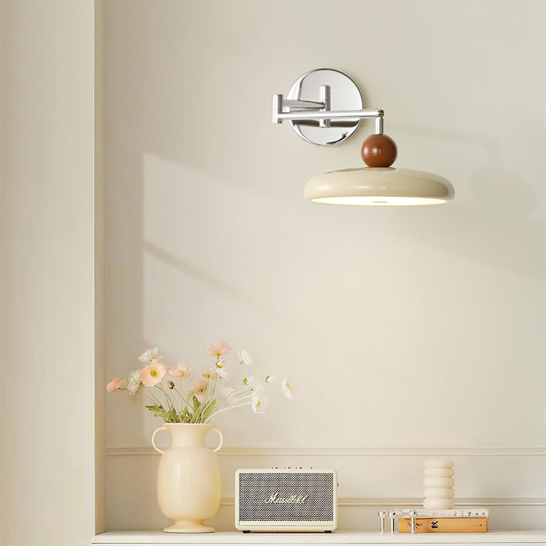 Lampa ścienna z ruchomym ramieniem Lola
