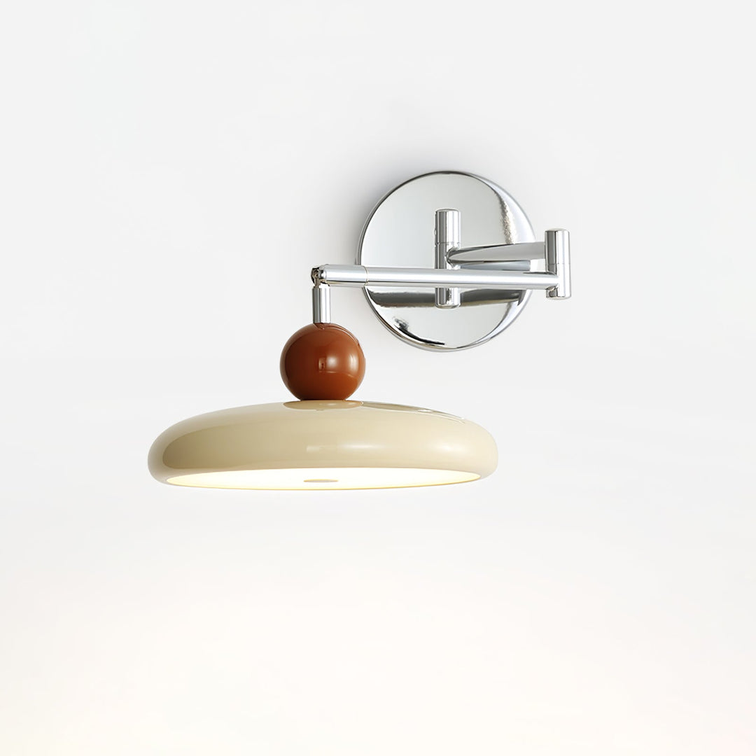 Lampa ścienna Lola z wtyczką