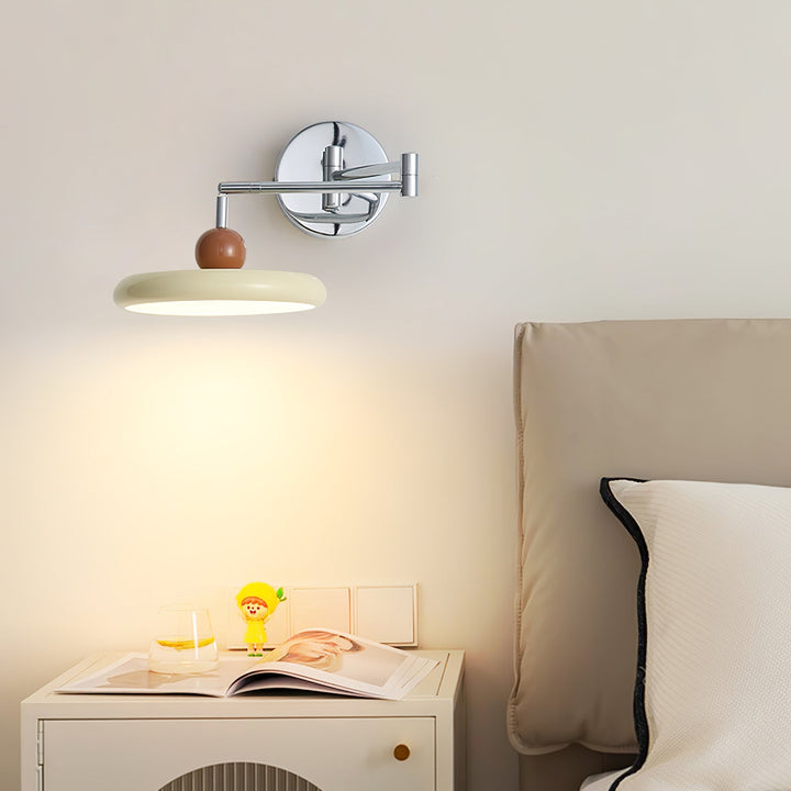 Lampa ścienna z ruchomym ramieniem Lola