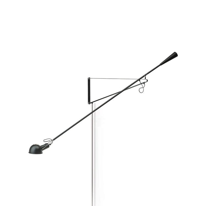 Lampa ścienna z długim ramieniem