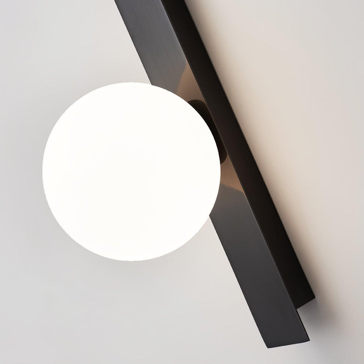 Lampa Ścienna z wtyczką z Długim Ramieniem