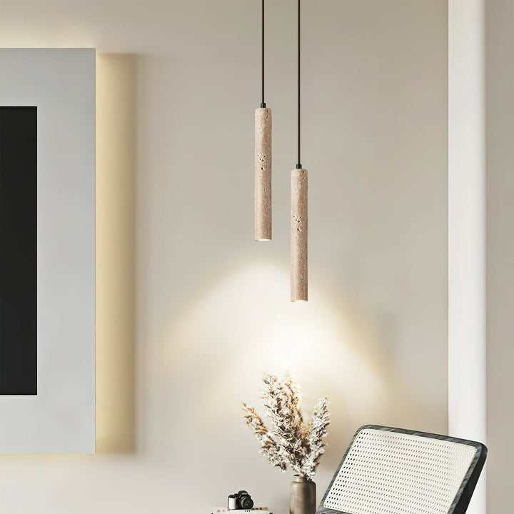 Lampa wisząca w kształcie długiego cylindra