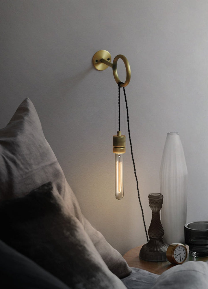 Minimalistyczna Lampa Ścienna Loop
