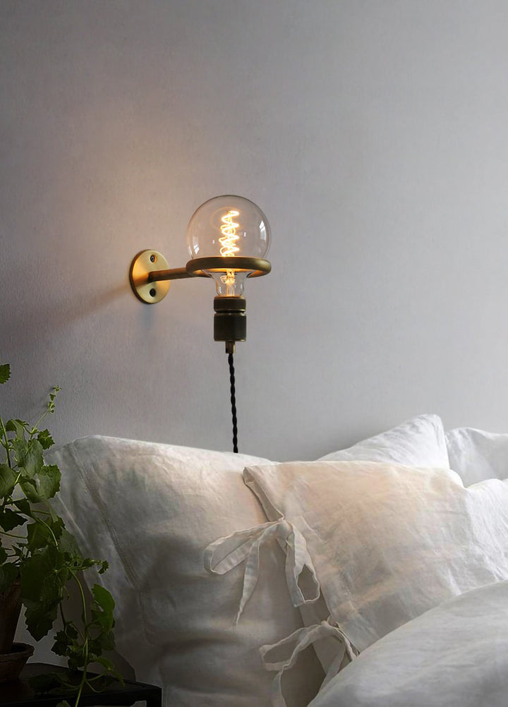 Minimalistyczna Lampa Ścienna Loop