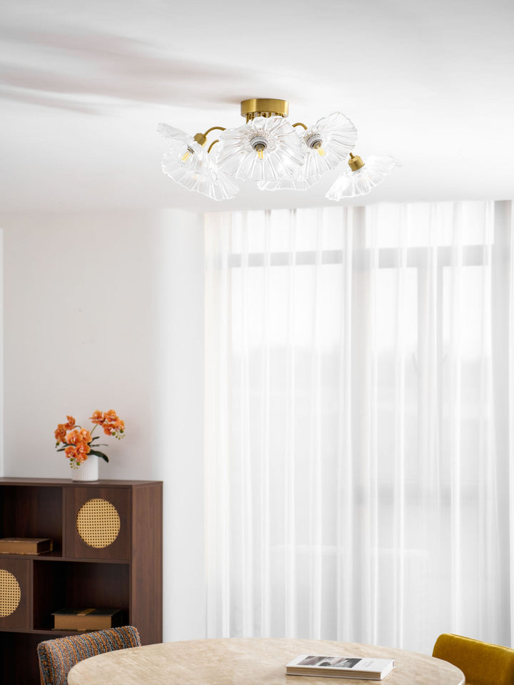 Lampa sufitowa z szkła w kształcie liścia lotosu