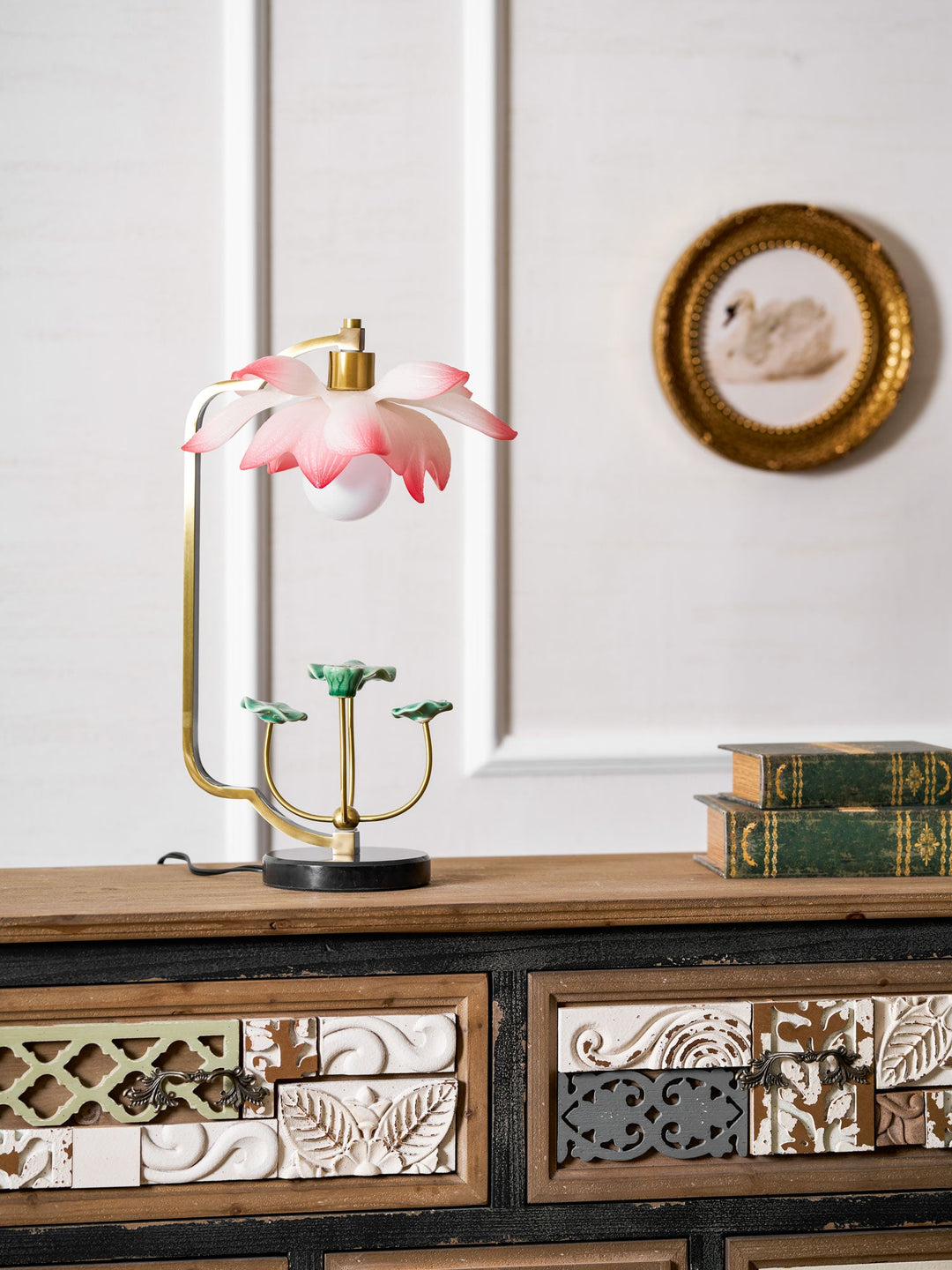 Lampa stołowa Lotus