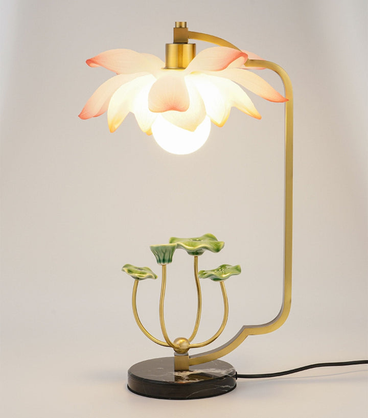 Lampa stołowa Lotus