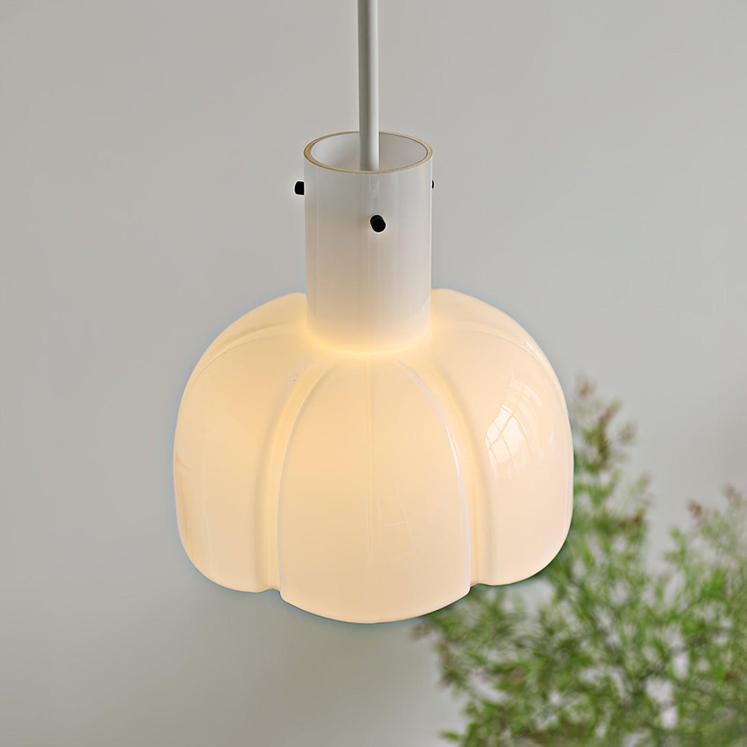 Lampa wisząca Lumina ze szklanymi płatkami