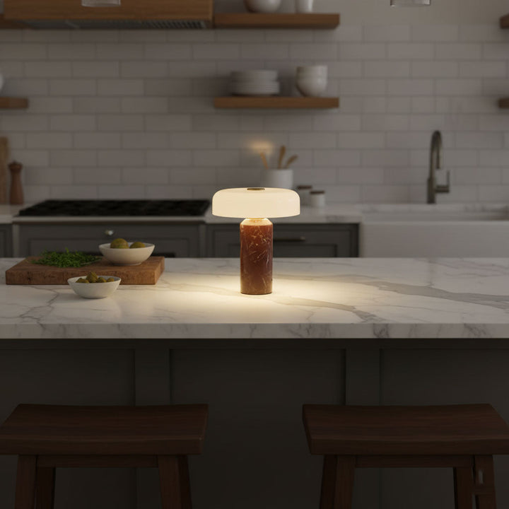Lampa stołowa Lunara z marmuru