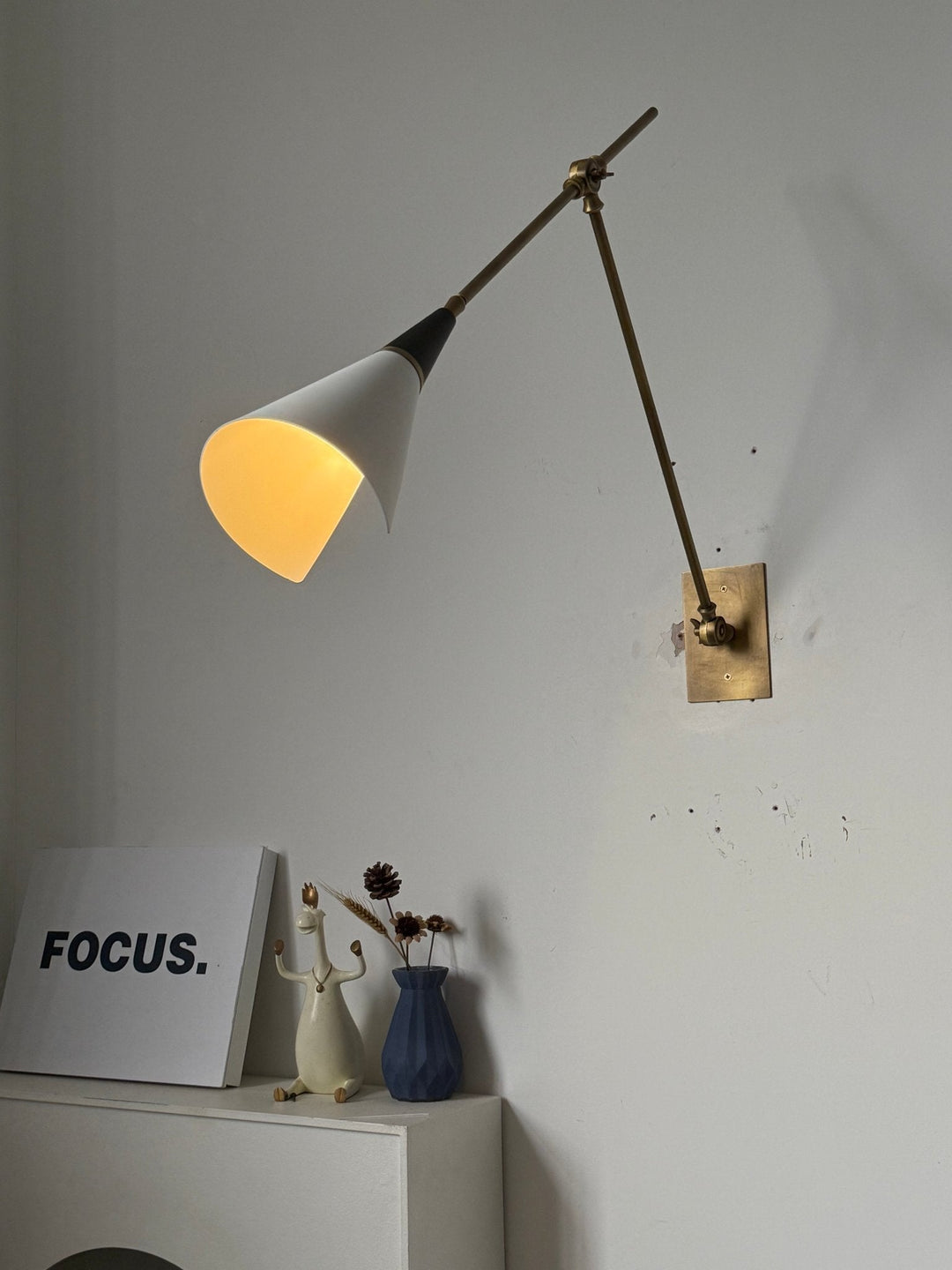 Lampa Ścienna Magari