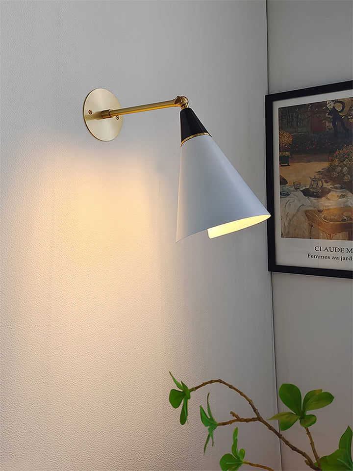 Lampa ścienna Petite Magari