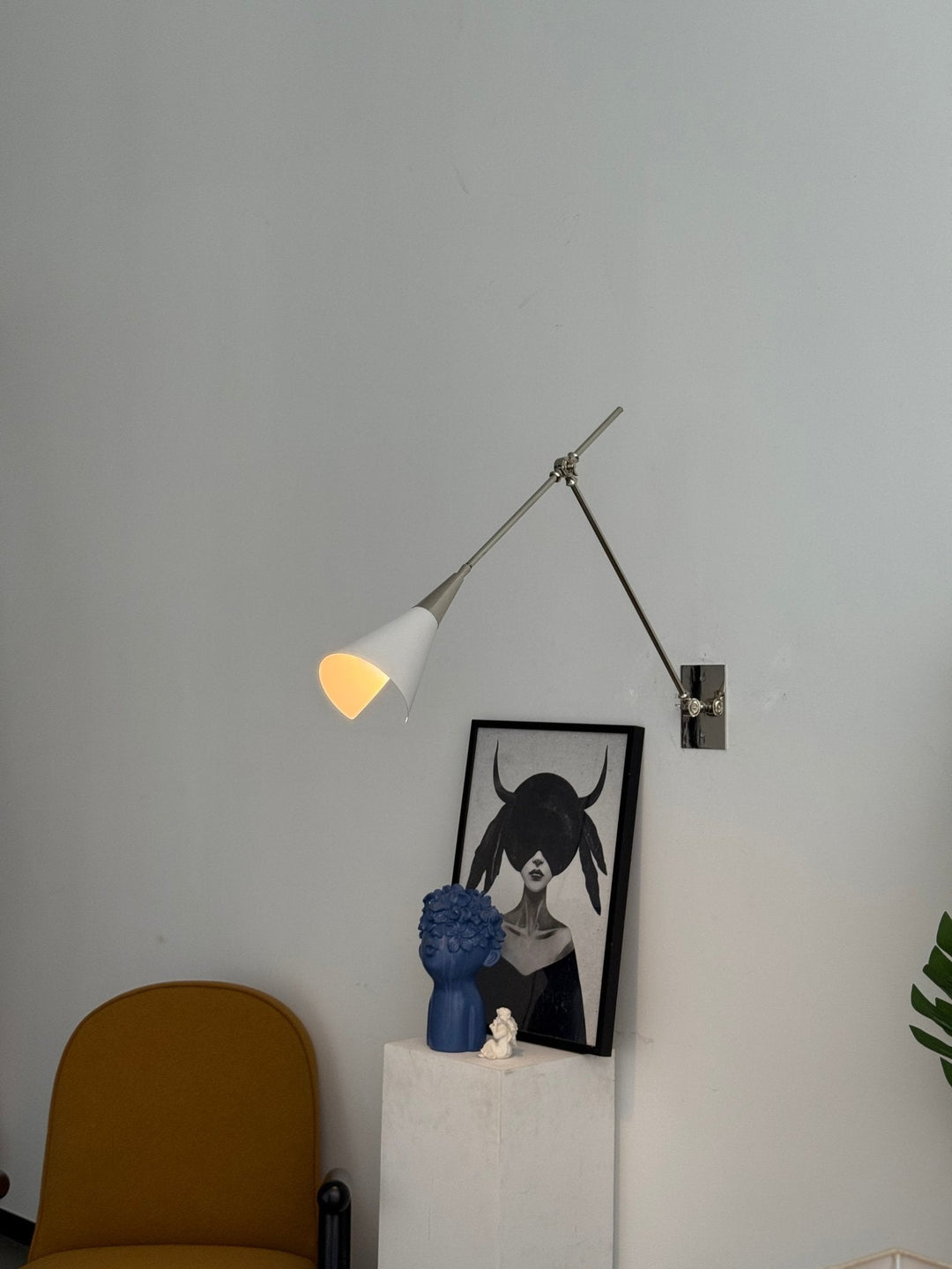 Lampa Ścienna Magari
