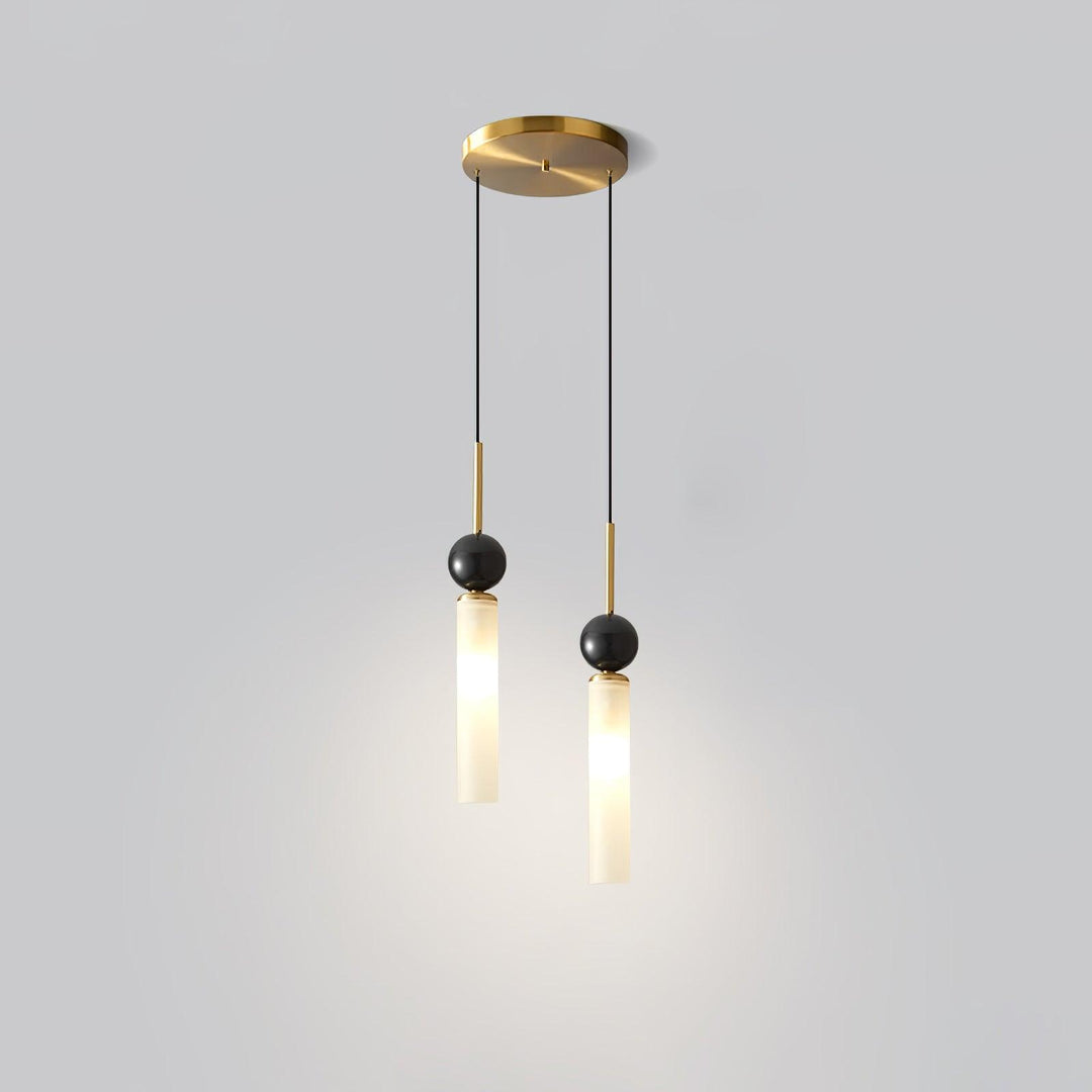 Lampa wisząca z marmuru w pionie