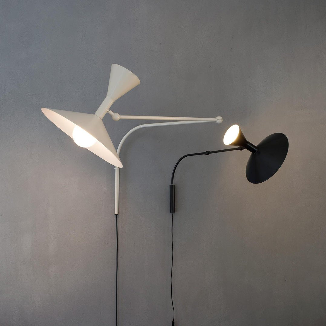 Lampa ścienna Marseille z wtyczką