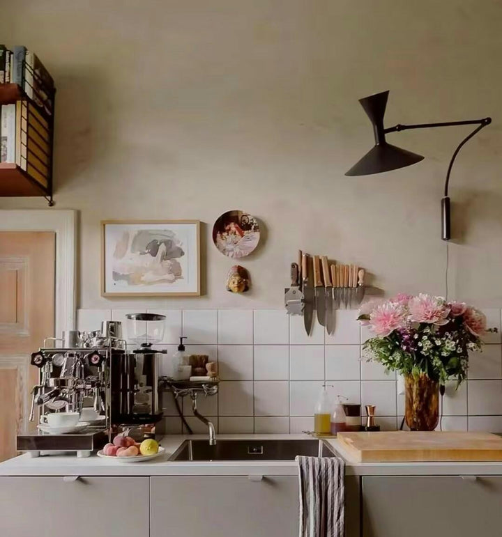 Lampa ścienna Marseille z wtyczką