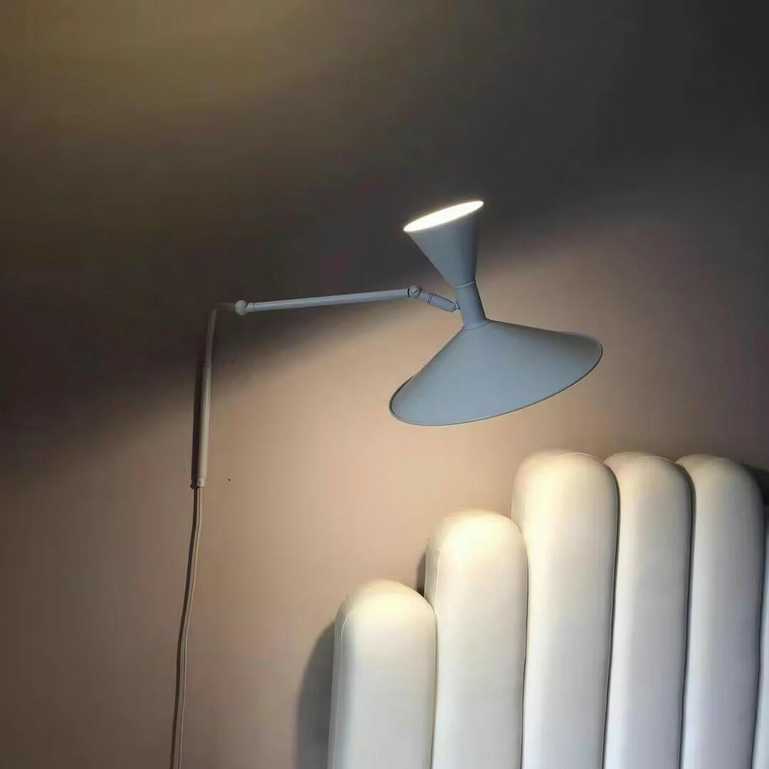 Lampa ścienna Marseille z wtyczką