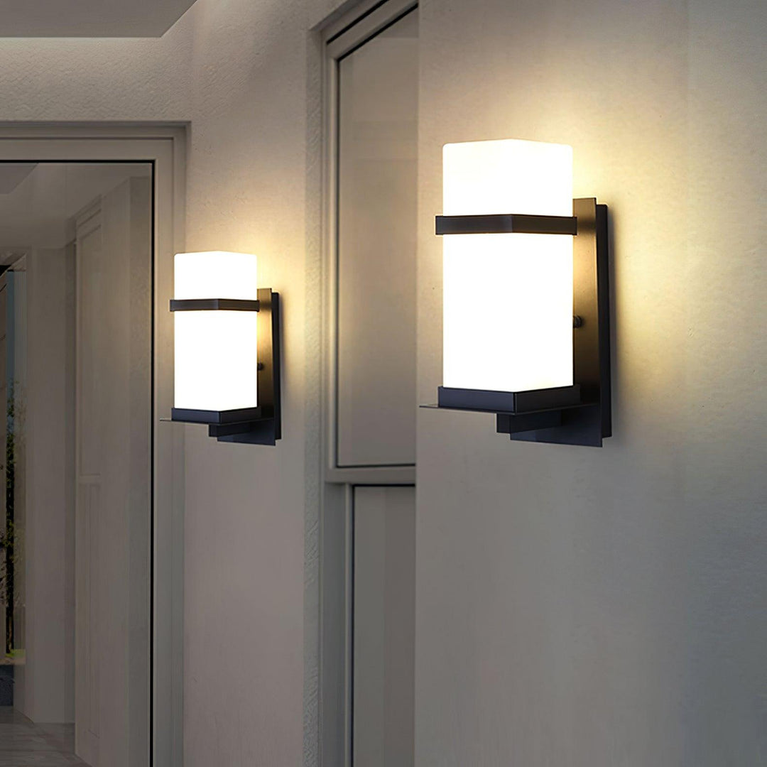 Lampa Ścienna Mcdade na Zewnątrz