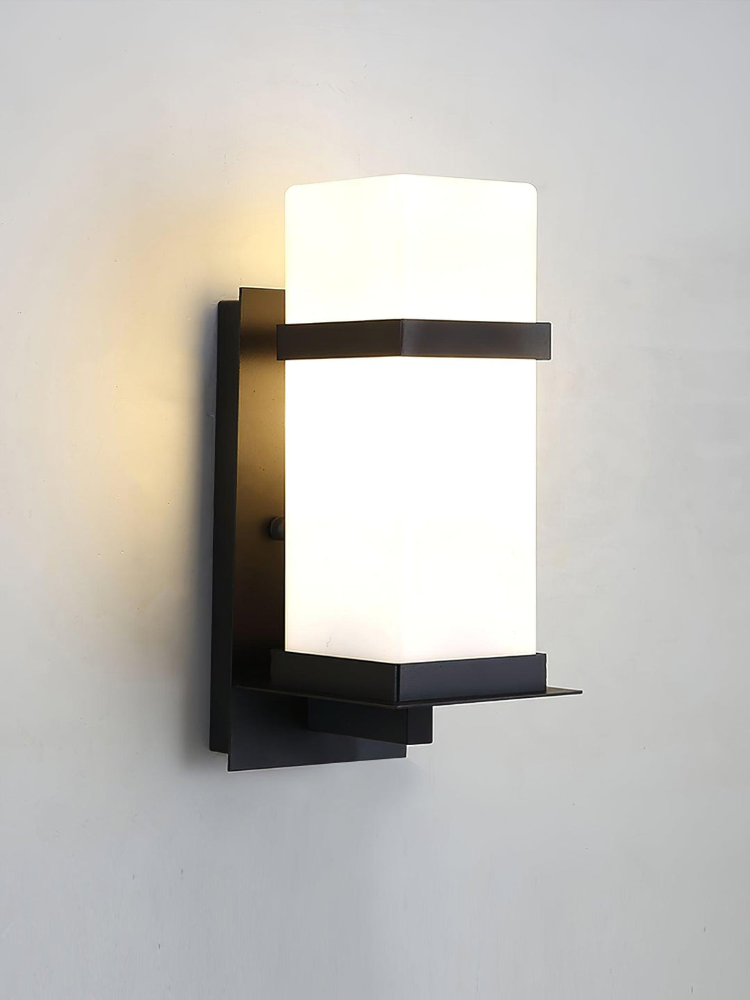 Lampa Ścienna Mcdade na Zewnątrz