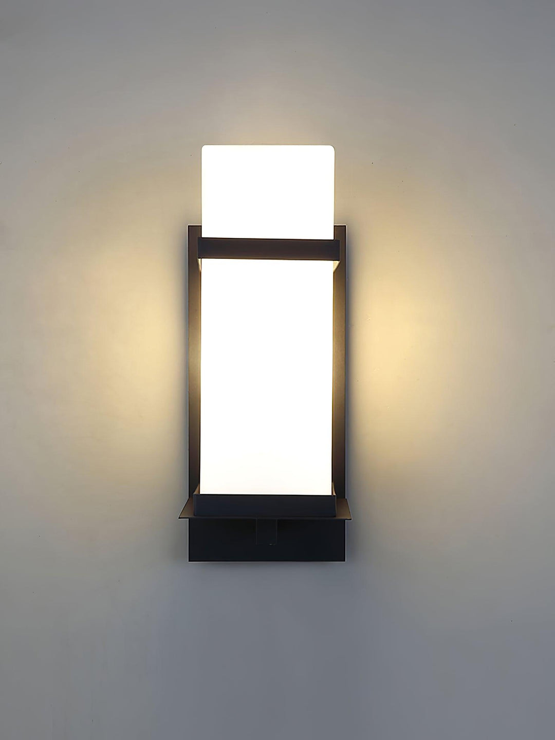 Lampa Ścienna Mcdade na Zewnątrz