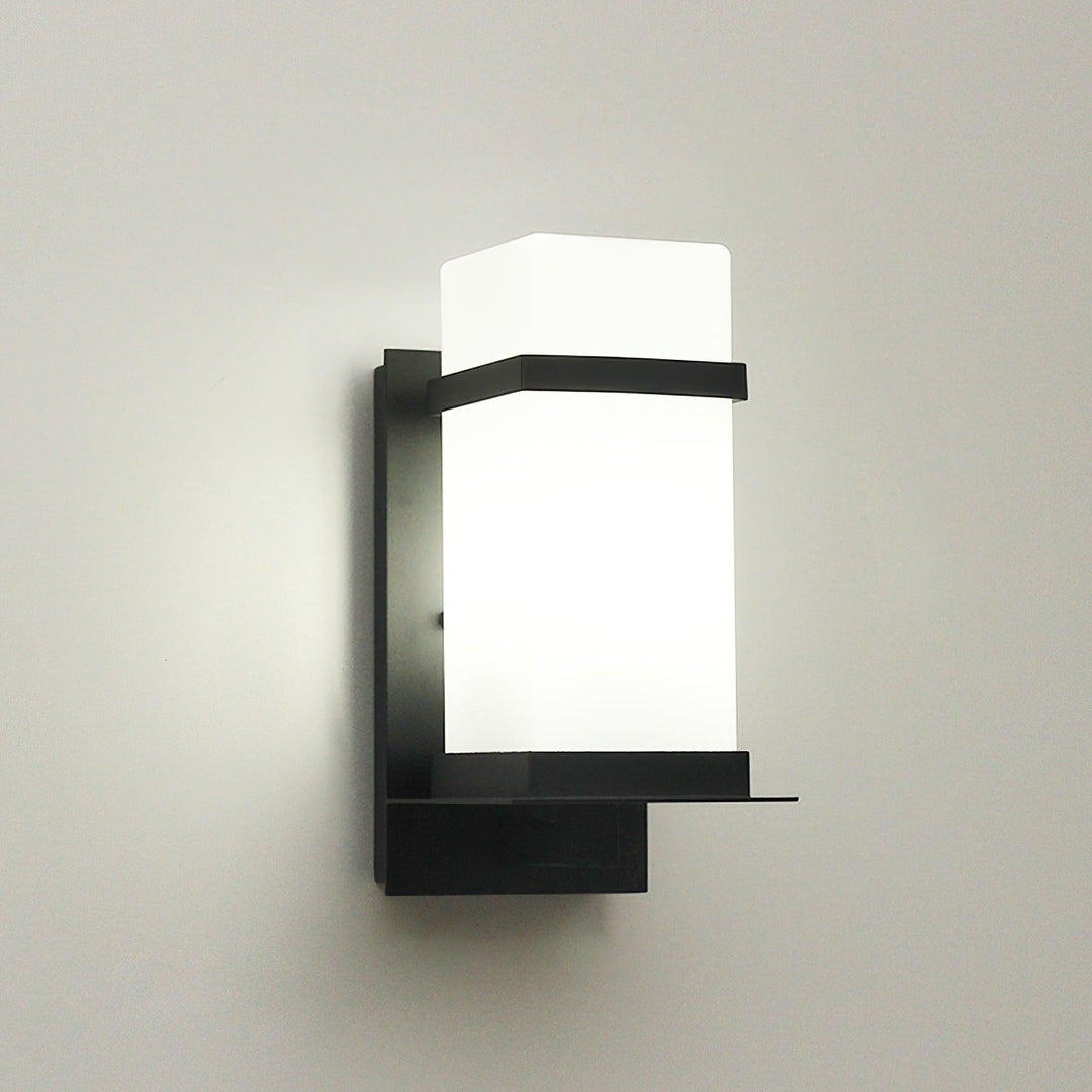 Lampa Ścienna Mcdade na Zewnątrz