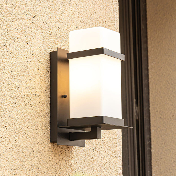 Lampa Ścienna Mcdade na Zewnątrz