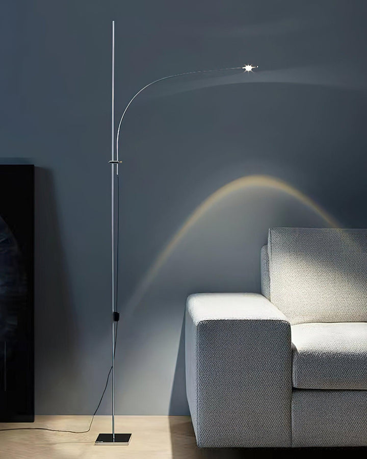 Lampa Podłogowa z Metalowym Korpusem