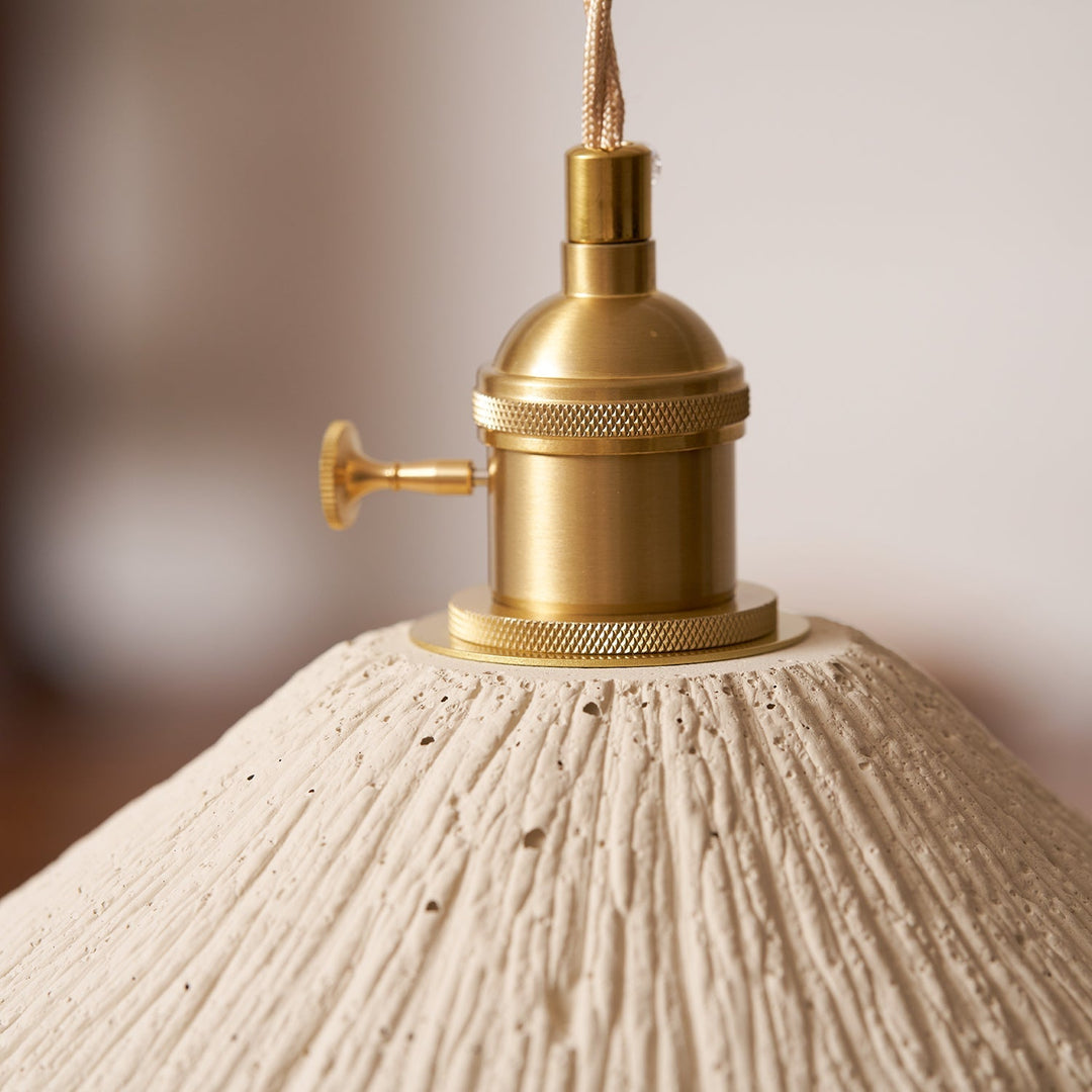 Lampa wisząca z mikrocementu