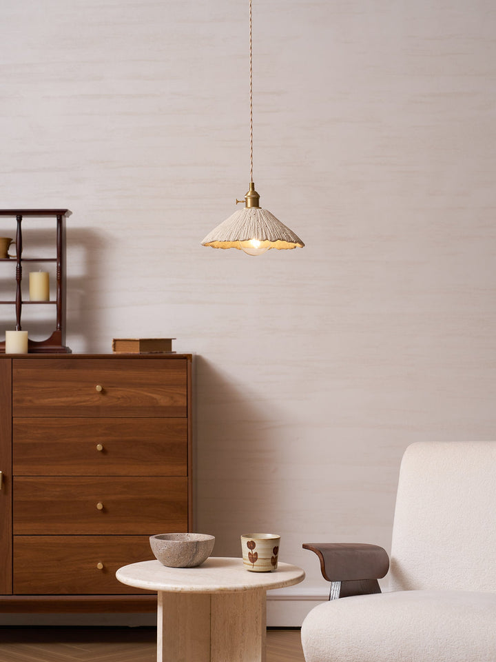 Lampa wisząca z mikrocementu