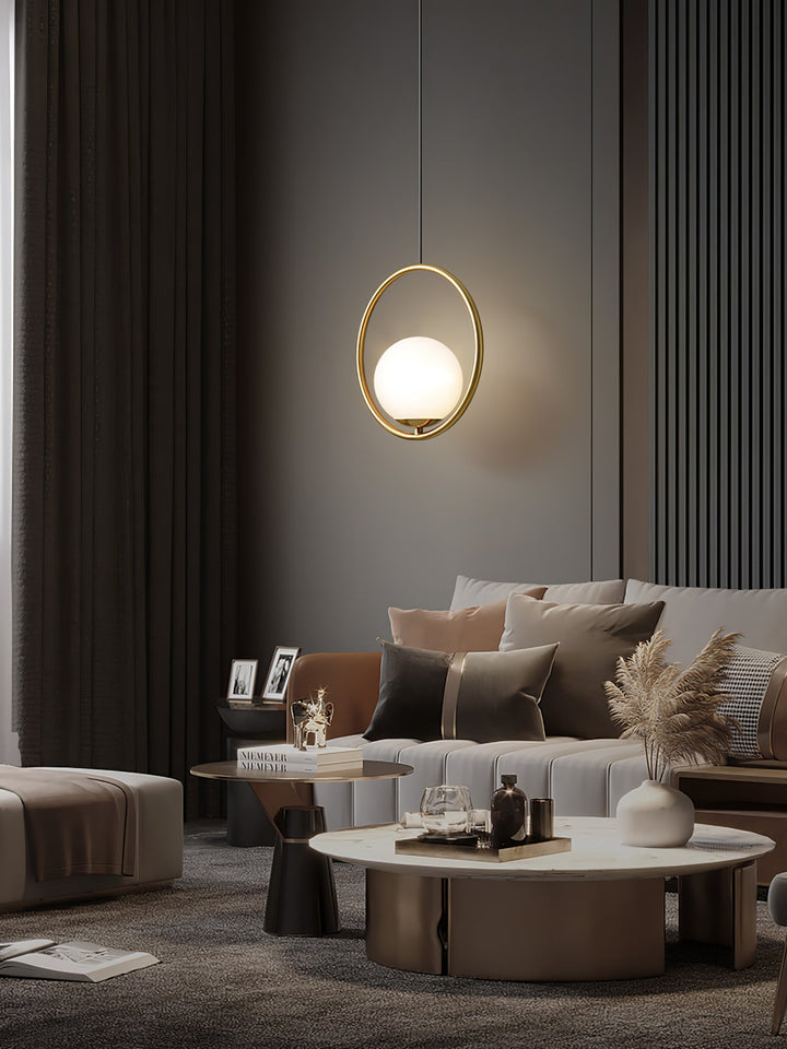 Mosiężna lampa wisząca Loop