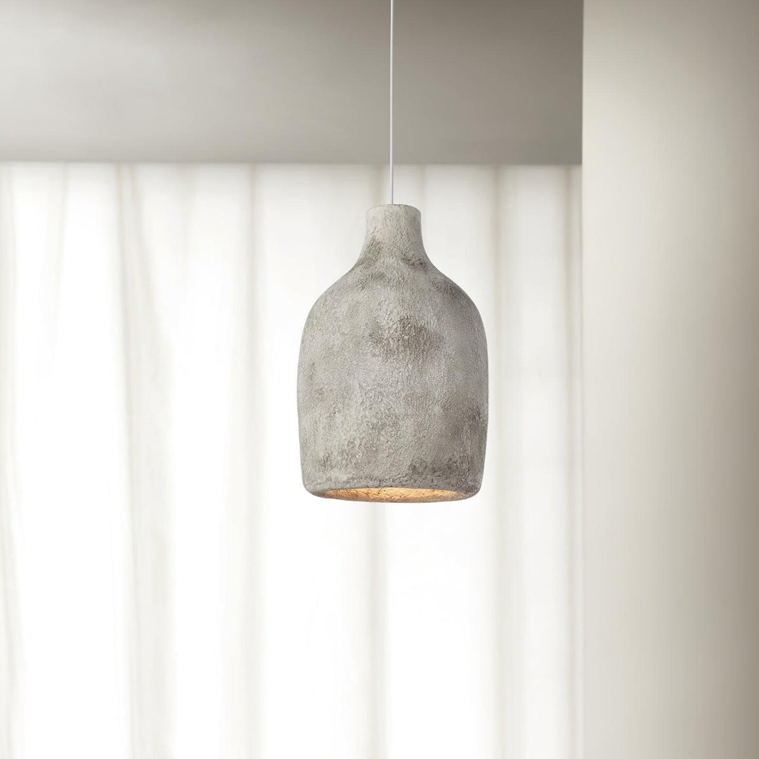 Lampa wisząca w kształcie puszki mleka