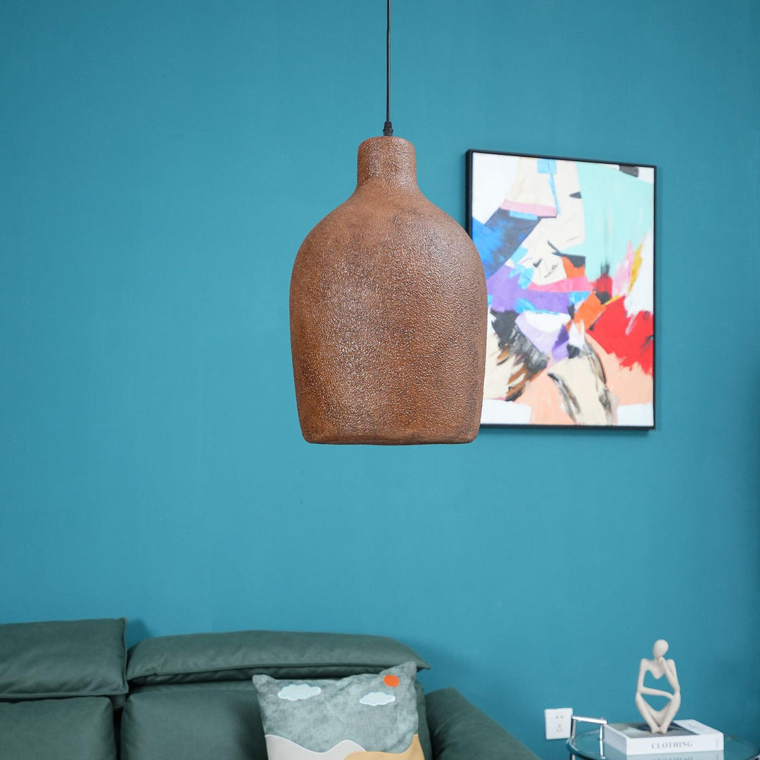 Lampa wisząca w kształcie puszki mleka
