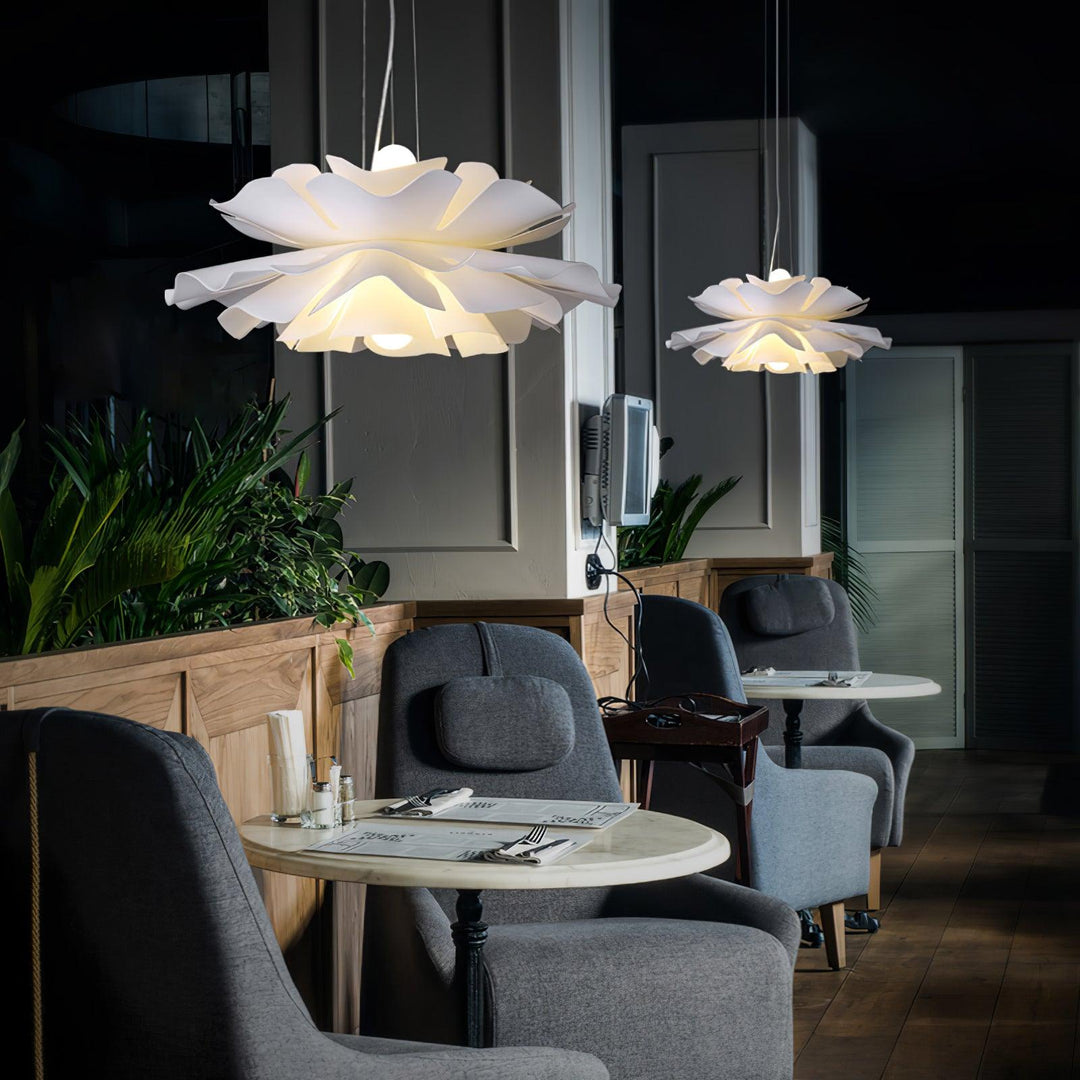 Lampa Wisząca w Kształcie Kwiatu Lotosu