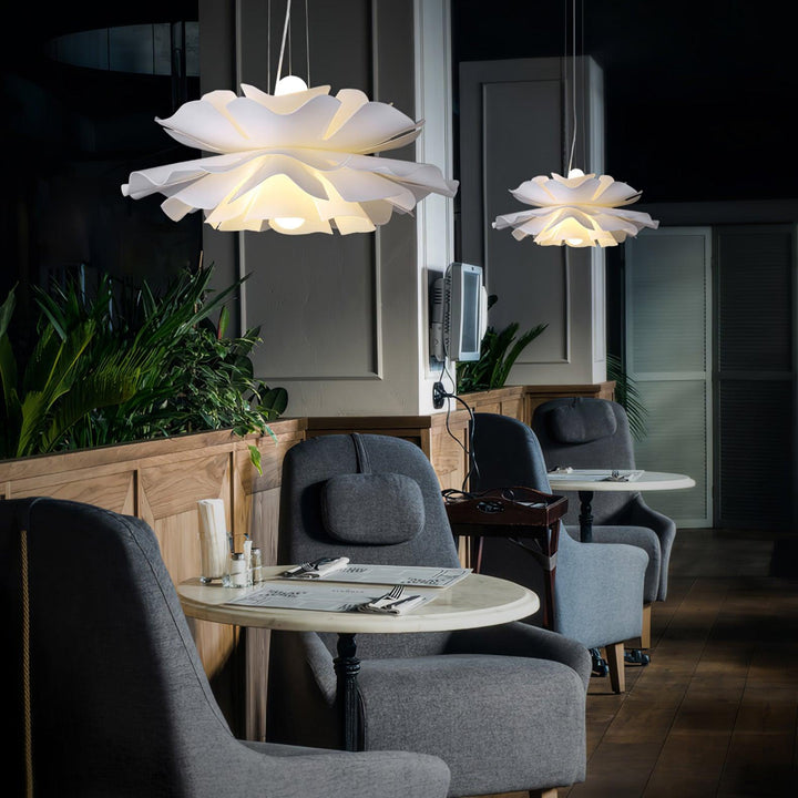 Lampa Wisząca w Kształcie Kwiatu Lotosu