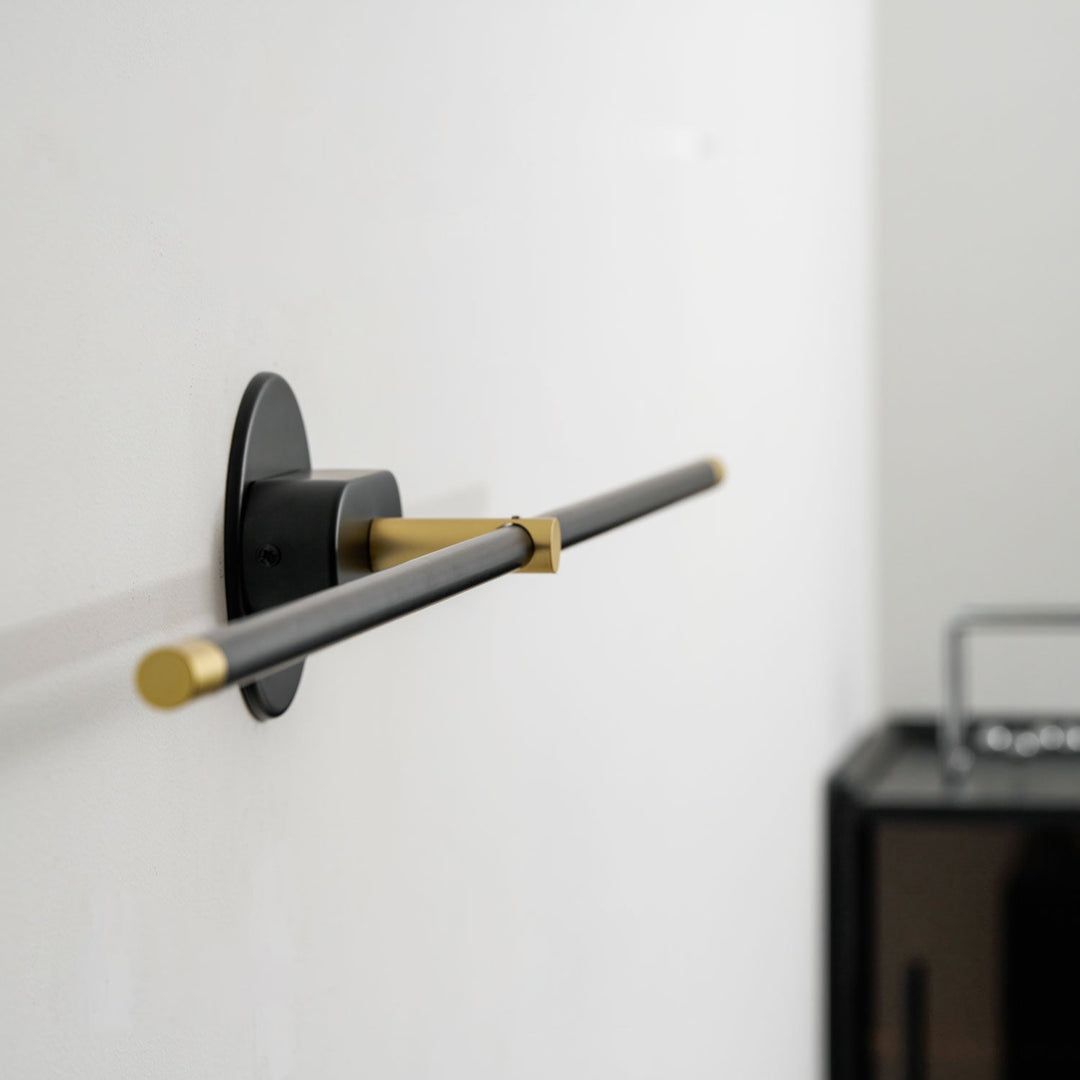Minimalistyczna Lampa Ścienna Linear