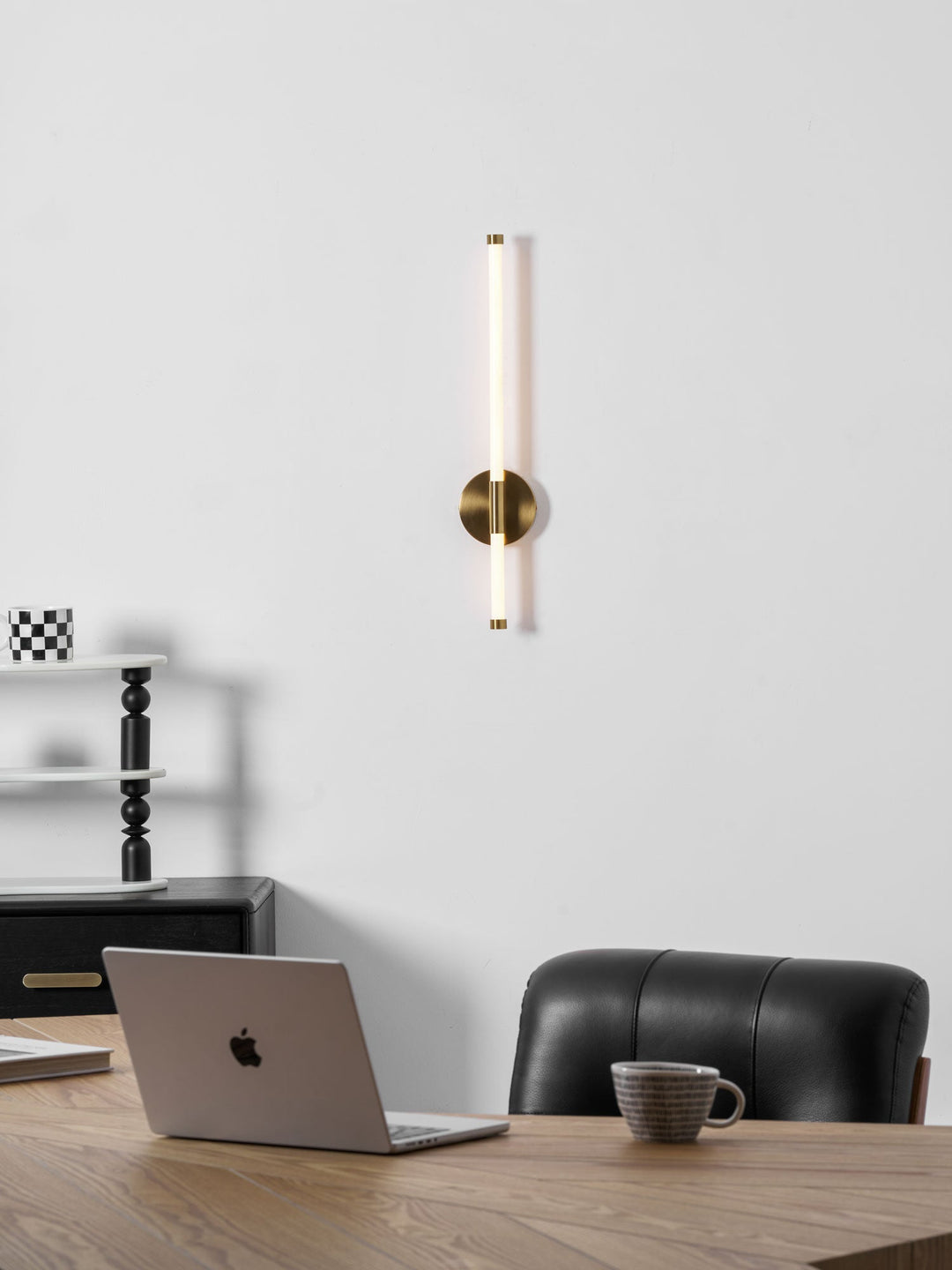 Minimalistyczna Pionowa Kinkiet