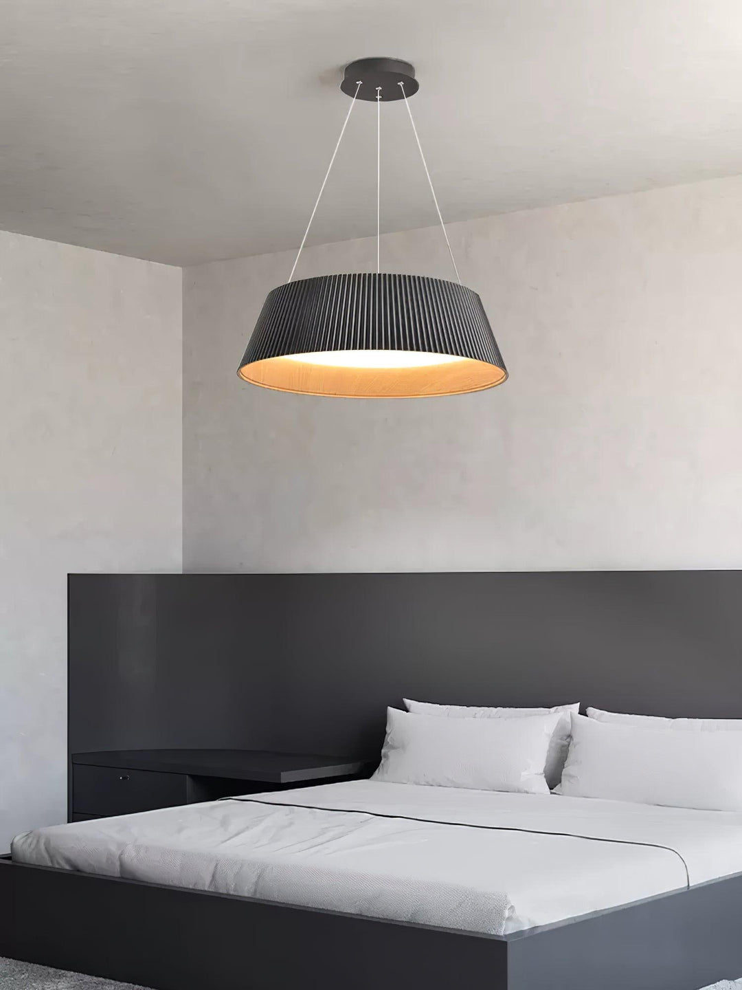 Nowoczesna Lampa Wisząca z Żebrowanym Kloszem