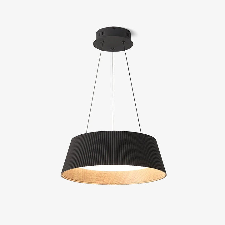 Nowoczesna Lampa Wisząca z Żebrowanym Kloszem