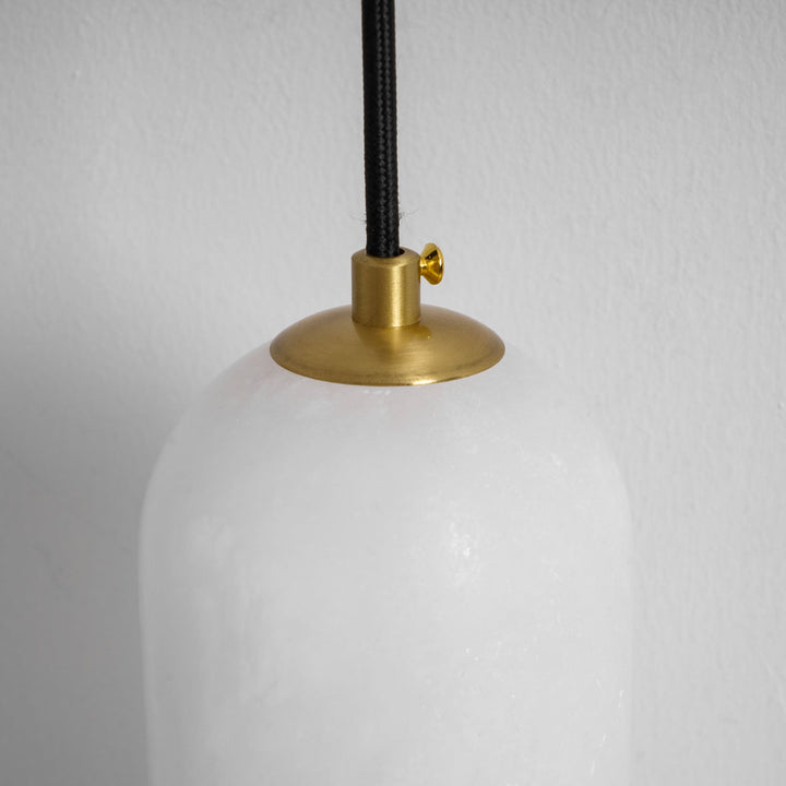 Monty Alabaster Lampa Ścienna z wtyczką
