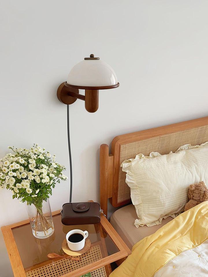 Lampa Ścienna z Drewna Grzyba