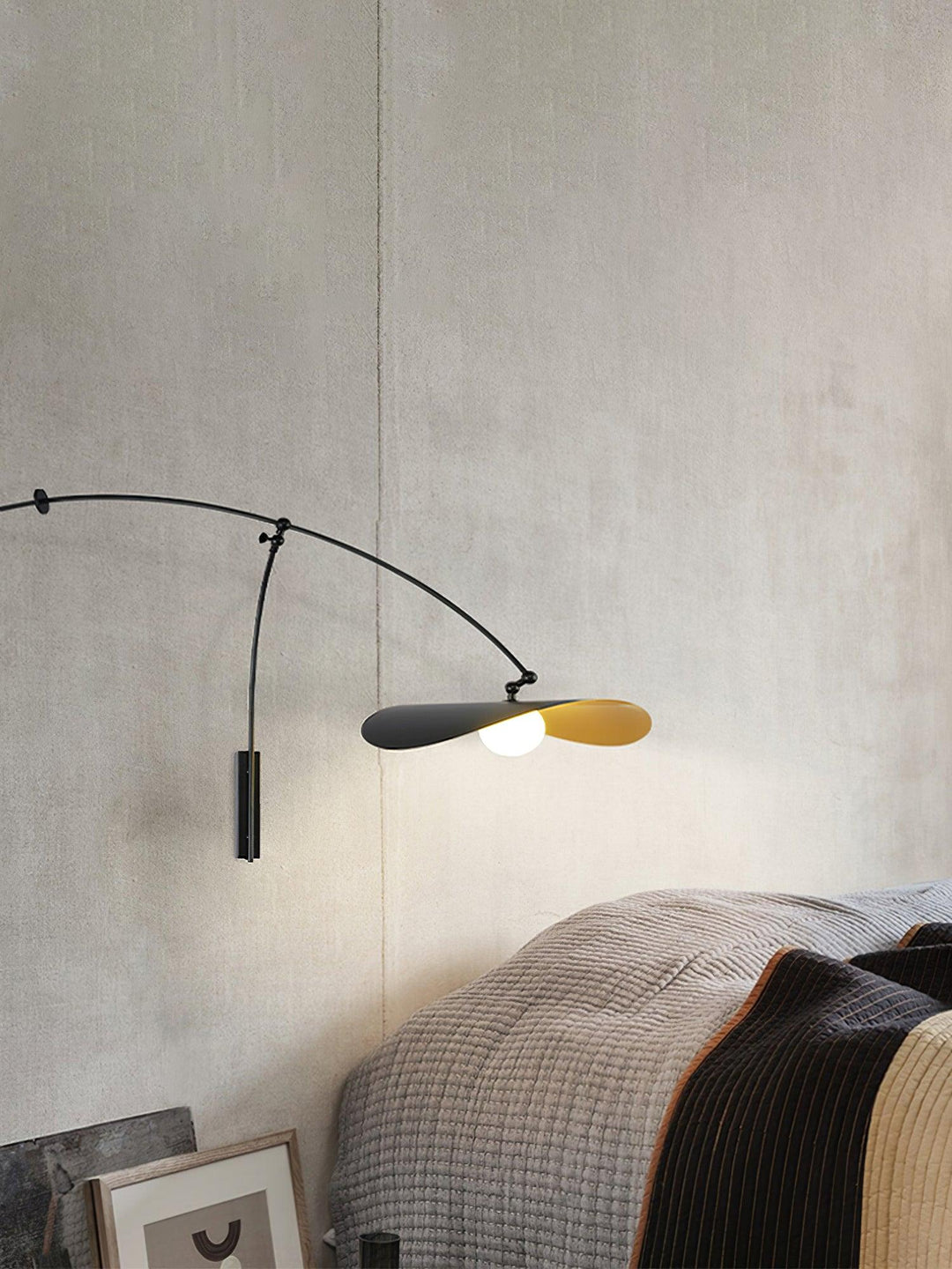 Lampa Ścienna Myrna