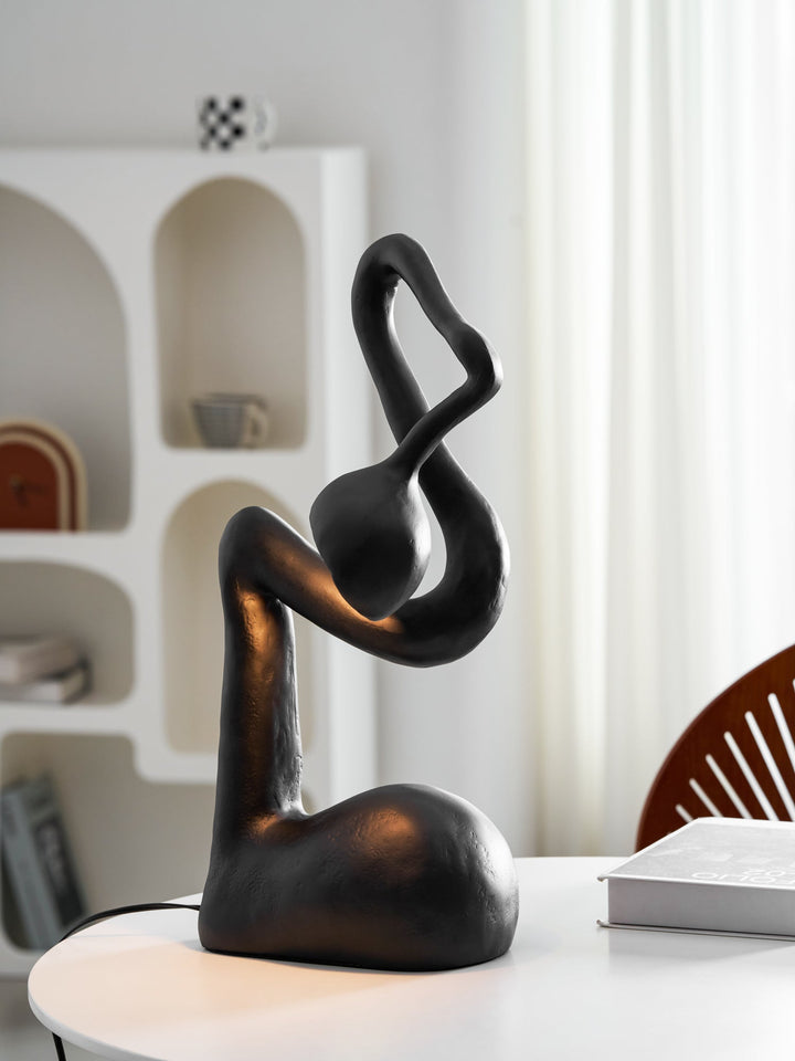 Lampa stołowa rzeźba mirry