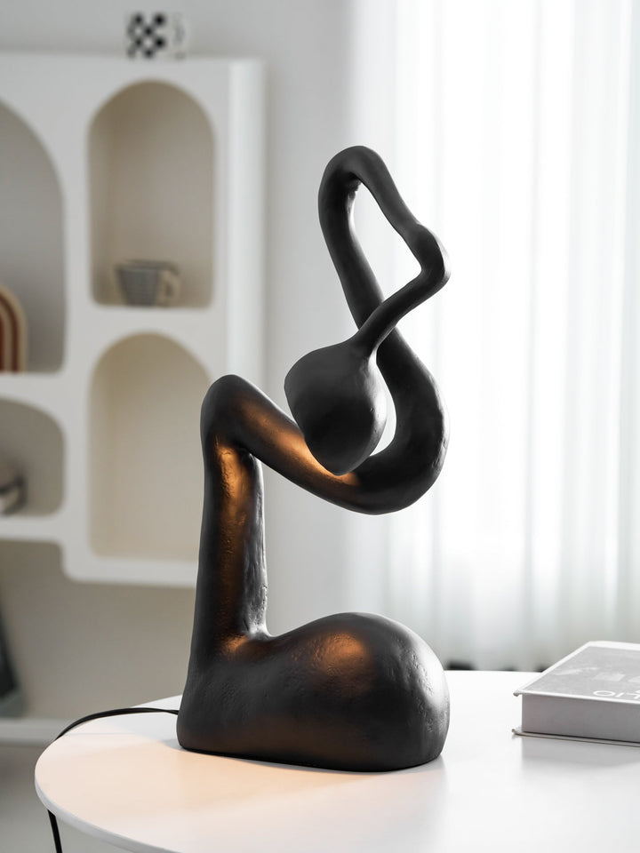 Lampa stołowa rzeźba mirry