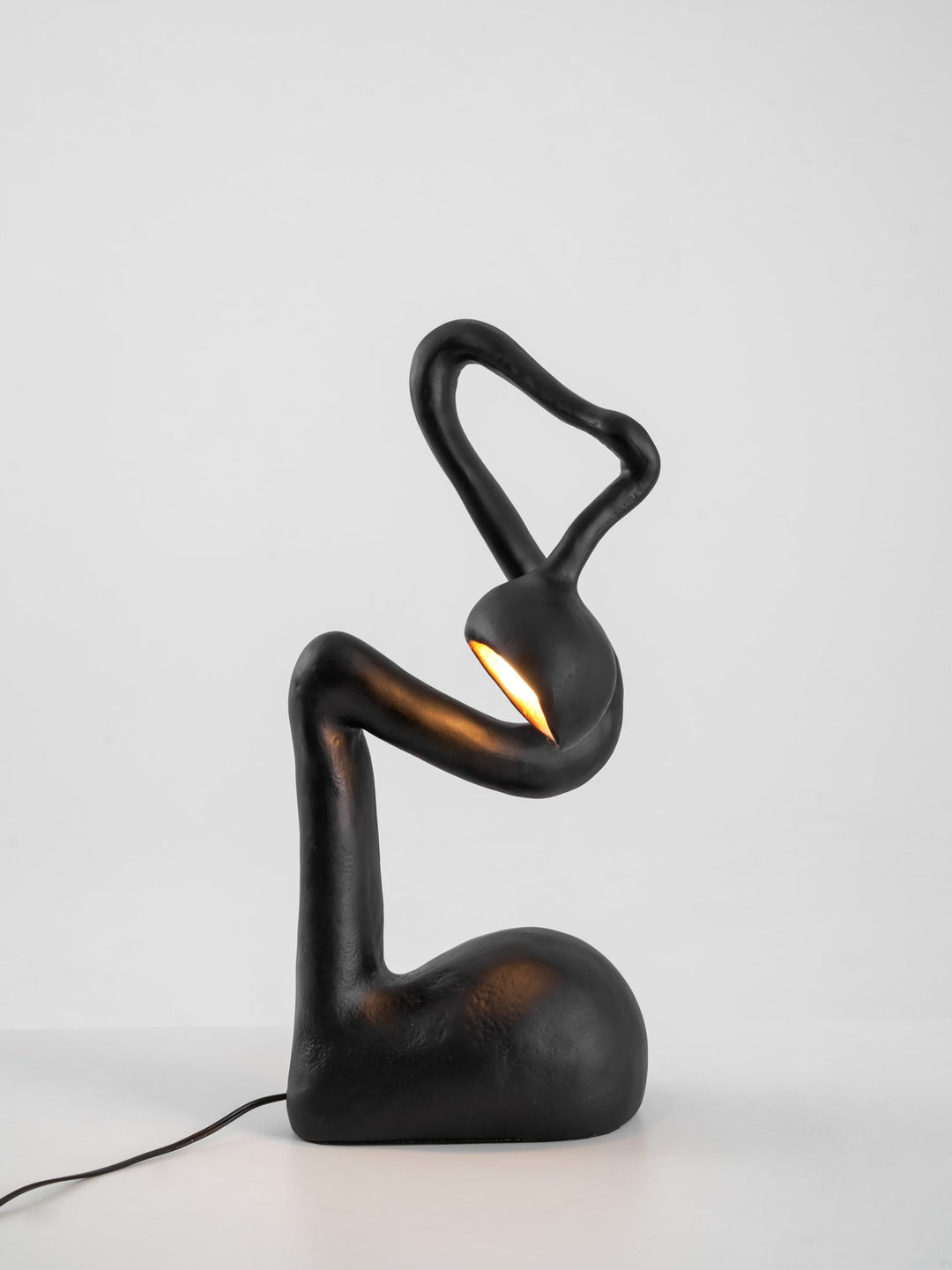 Lampa stołowa rzeźba mirry