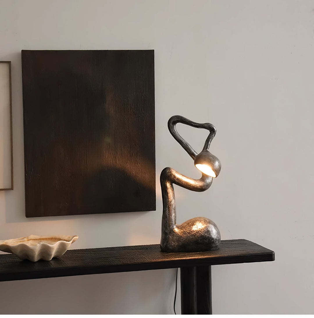 Lampa stołowa rzeźba mirry