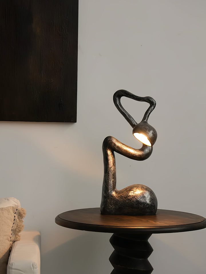 Lampa stołowa rzeźba mirry